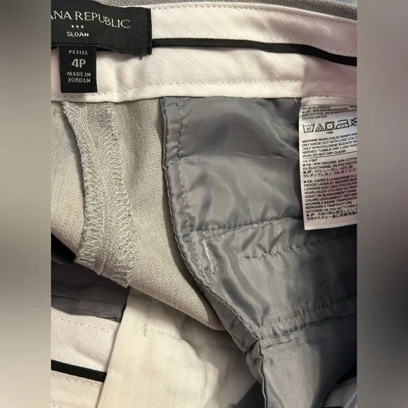 Banana Republic Grey Sloan pants size 4P - Picture 6 of 6